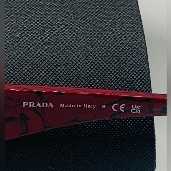 New Women’s Prada Eyeglasses - Picture 9 of 12